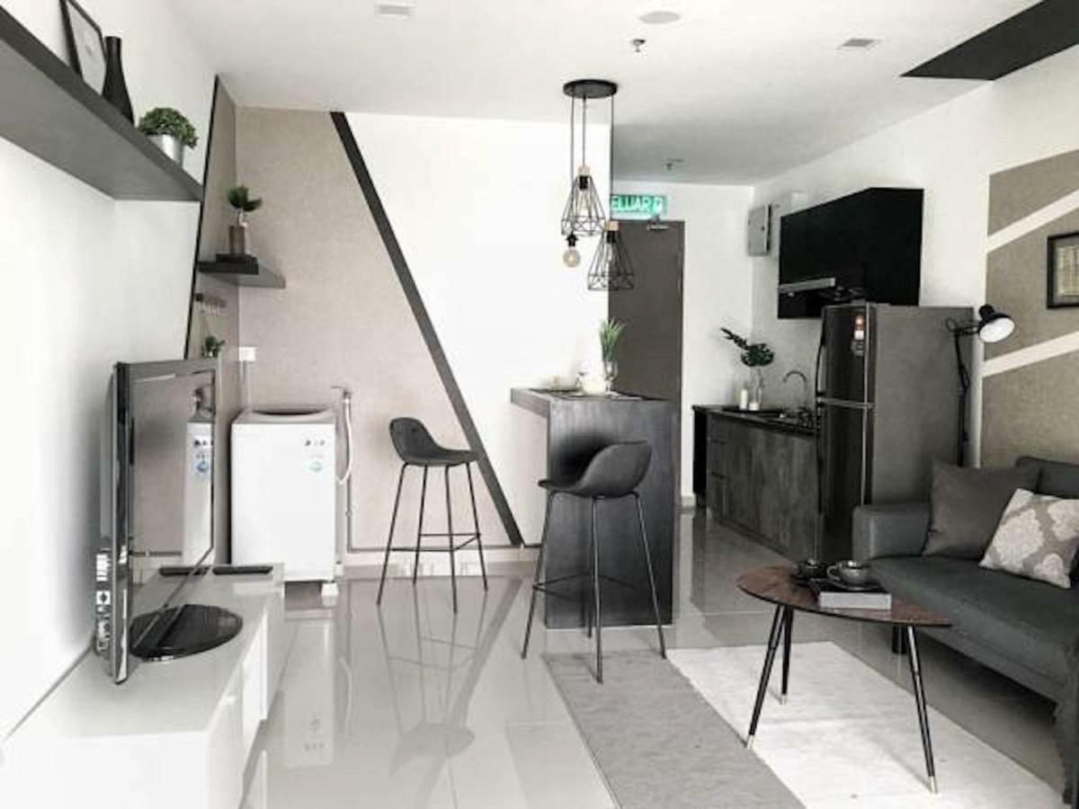 Pinnacle Pj @ Penguin Homes Petaling Jaya Exteriör bild